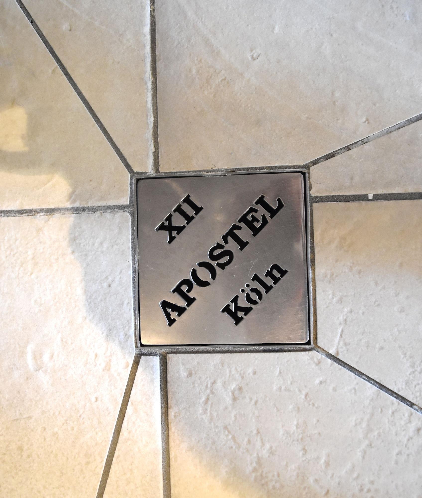 XII Apostel Albergo Кельн Екстер'єр фото